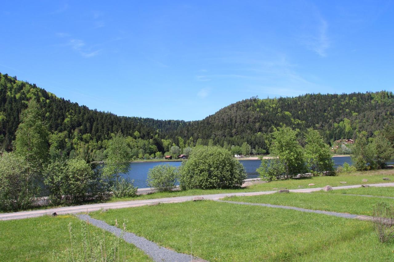 Villa Camping Des Lacs*** Celles-sur-Plaine Exterior foto